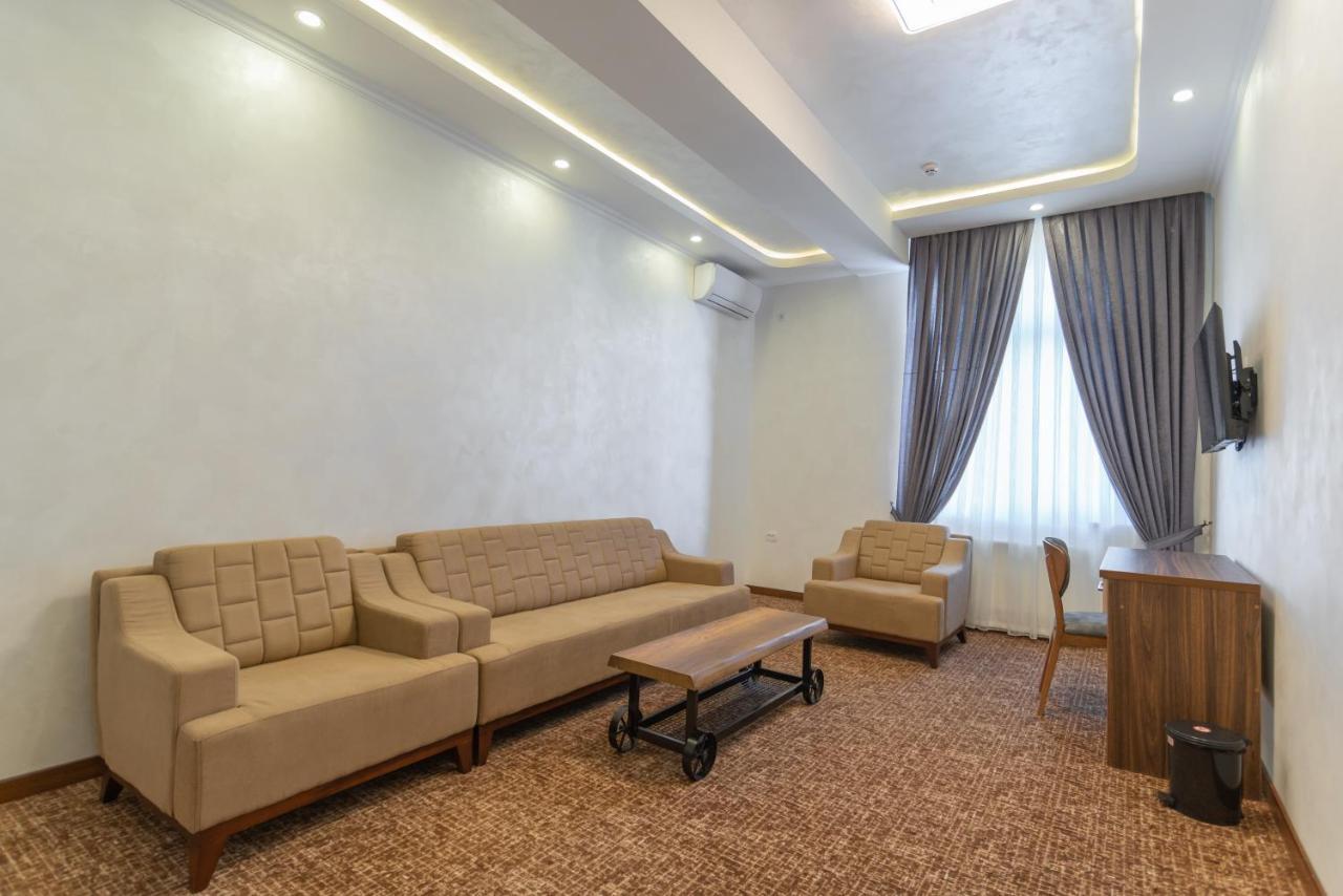 Rayyan Hotel & Spa Ташкент Екстериор снимка