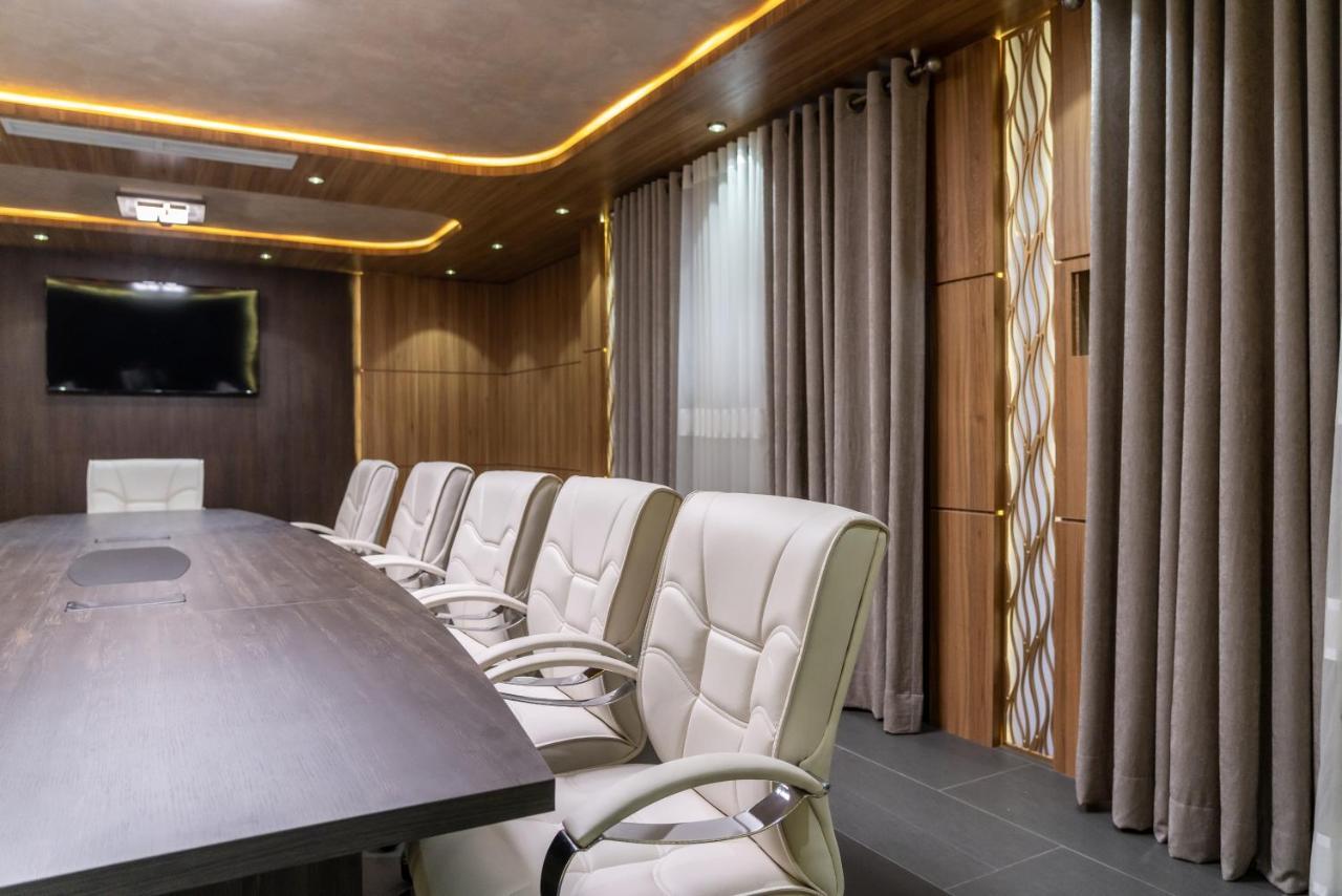 Rayyan Hotel & Spa Ташкент Екстериор снимка