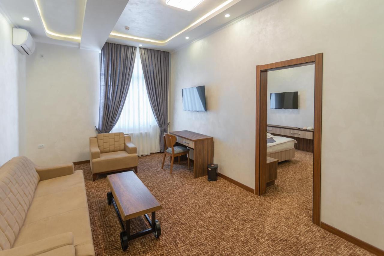 Rayyan Hotel & Spa Ташкент Екстериор снимка
