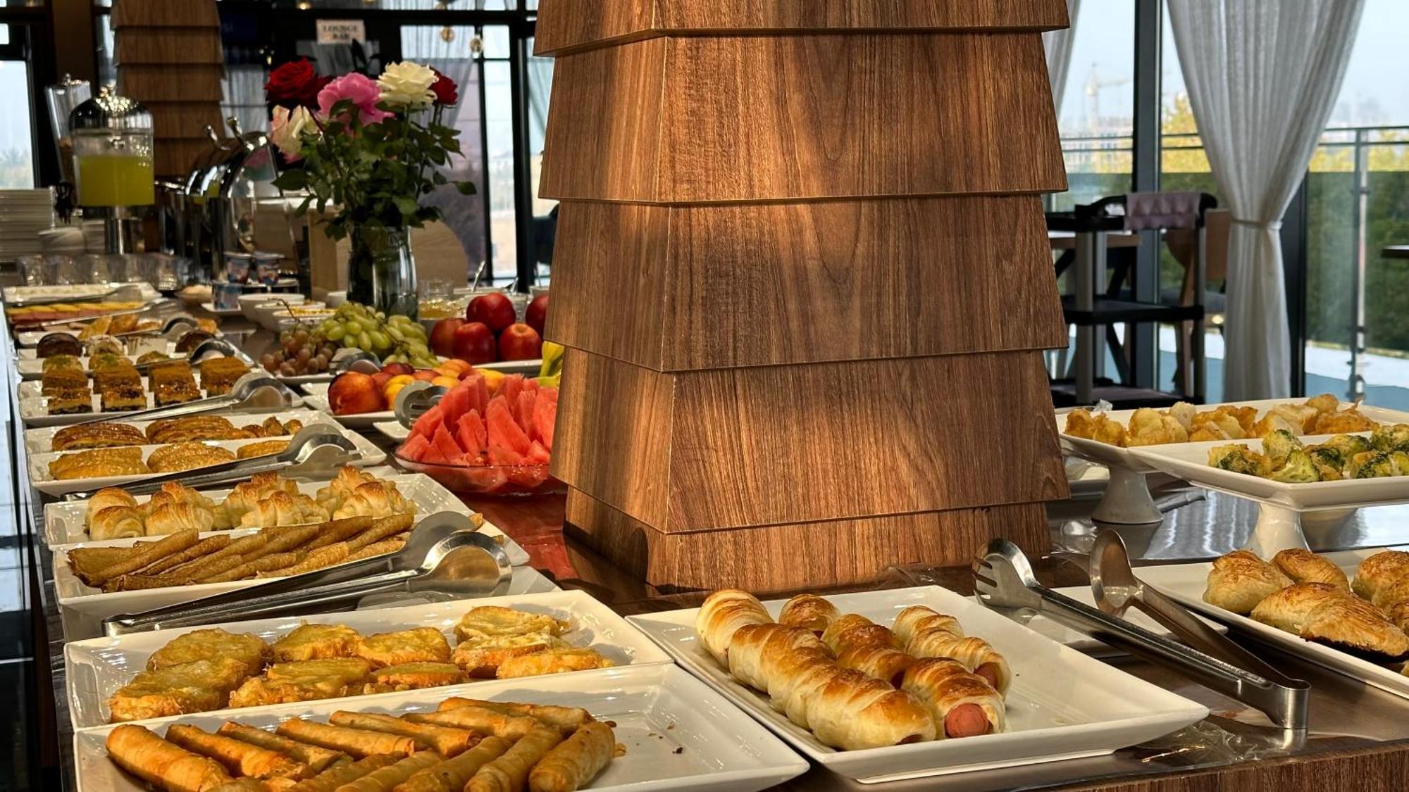 Rayyan Hotel & Spa Ташкент Екстериор снимка