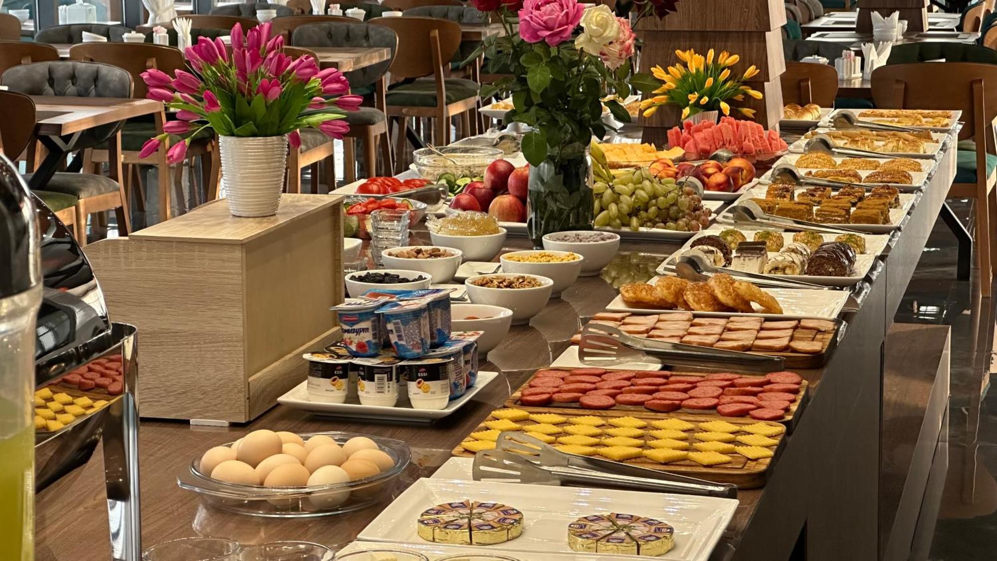 Rayyan Hotel & Spa Ташкент Екстериор снимка