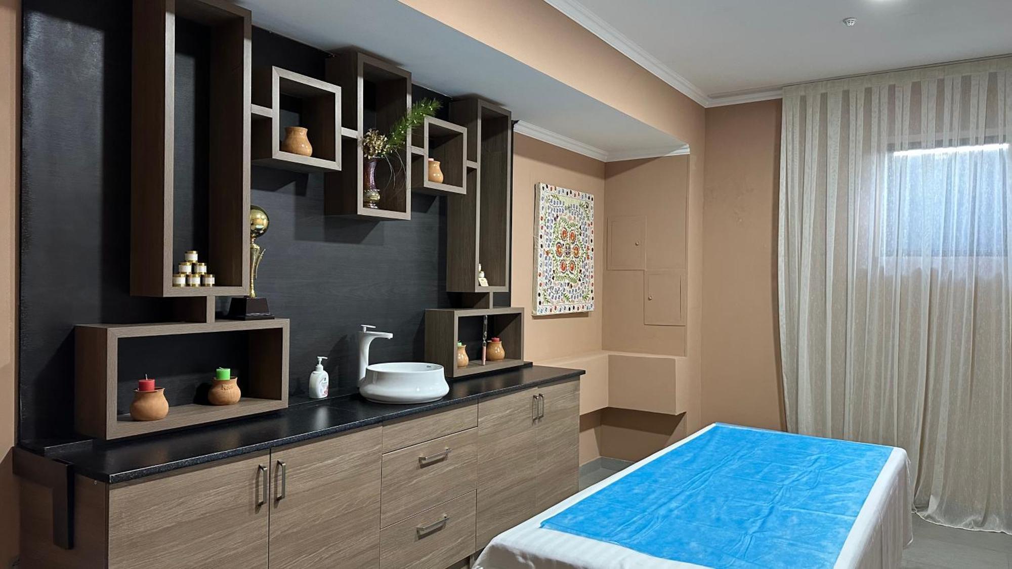 Rayyan Hotel & Spa Ташкент Екстериор снимка