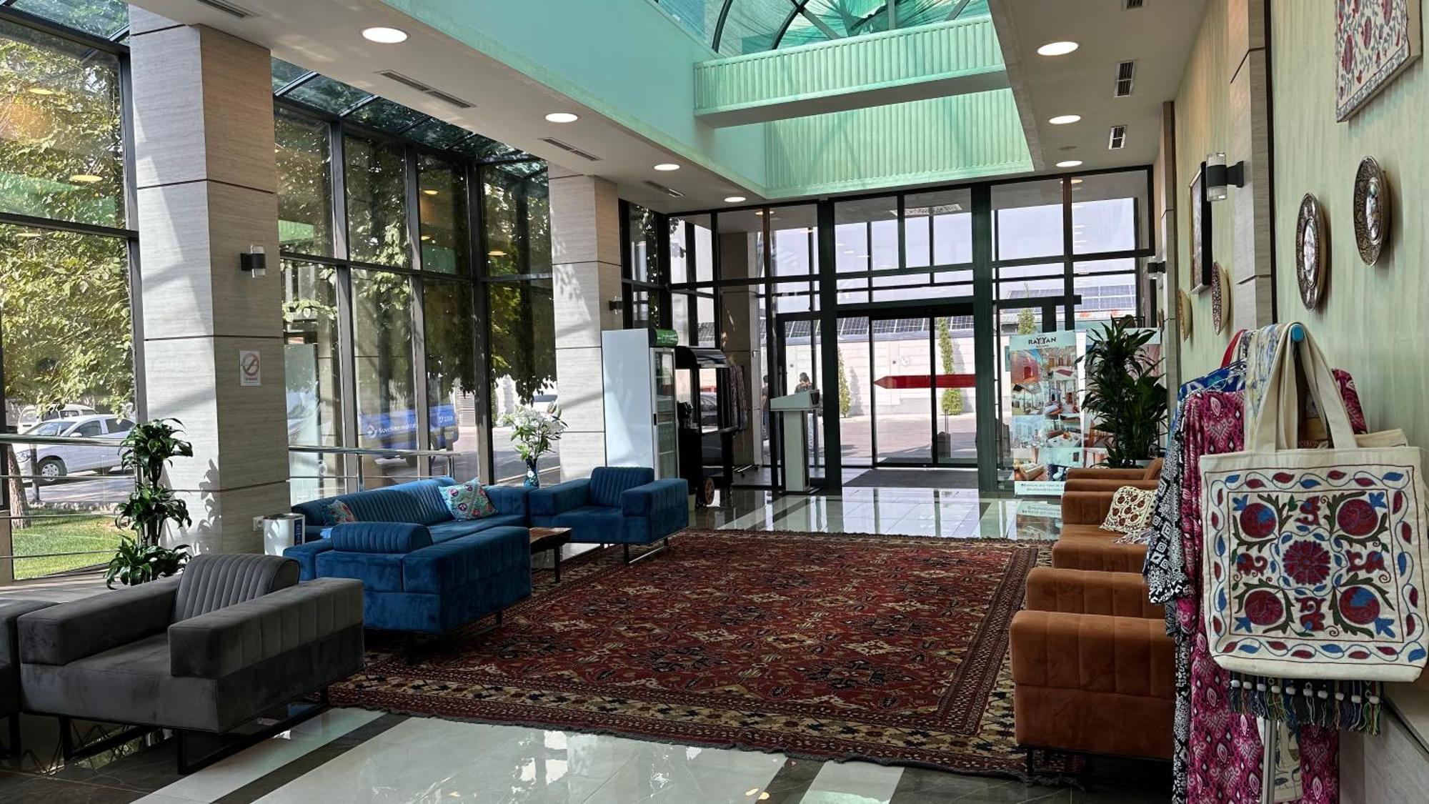 Rayyan Hotel & Spa Ташкент Екстериор снимка